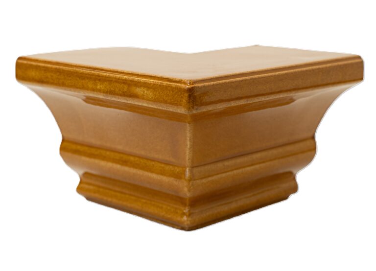 Karnizas Neogotik lygus